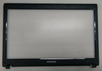 рамка матрицы для ноутбука samsung np-r519 б/у - Торгово Сервисный Центр "Novocomp", Новоуральск, Екатеринбург